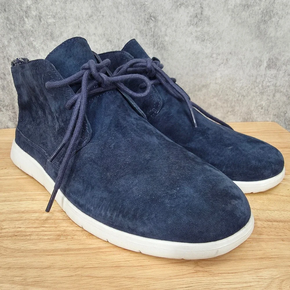 UGG Chukka Boots Mens 10.5 Navy Blue‎ Suede Freamon Tasman Braid Wool Insoles